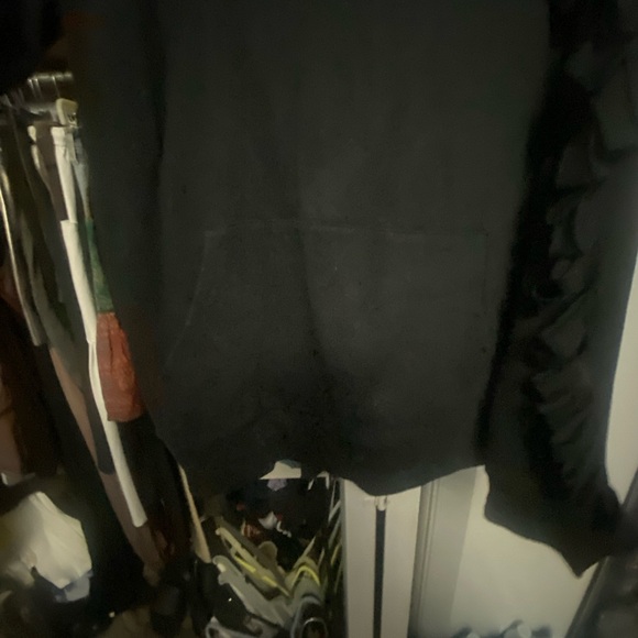 Sweatshirt - Picture 2 of 4